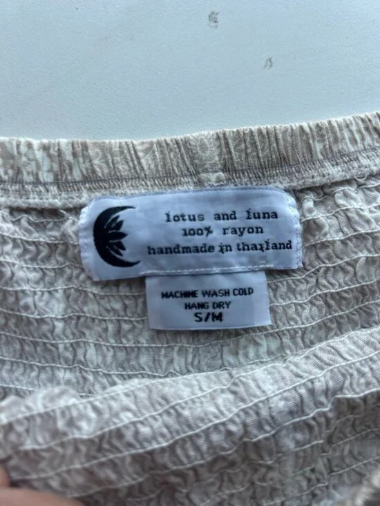 Lotus and Luna coastal rayon boho chic high waist shorts size Small, medium - Picture 4 of 5